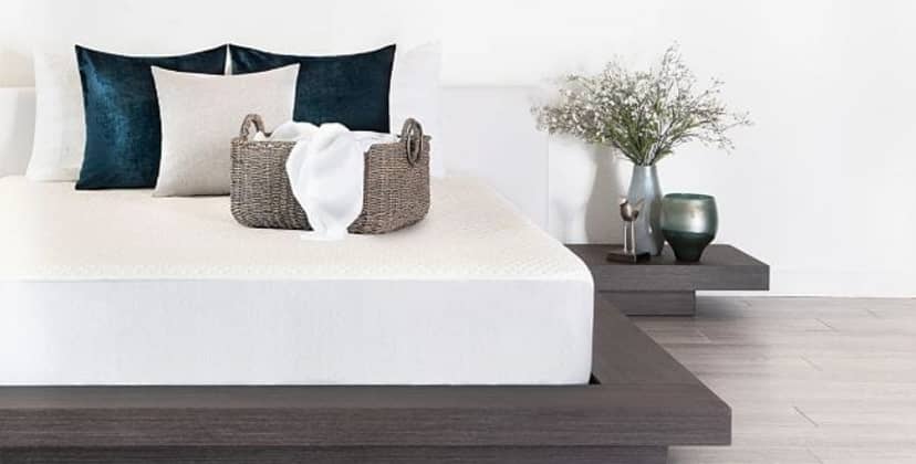 Brooklyn Bedding Luxury Cooling Mattress Protector